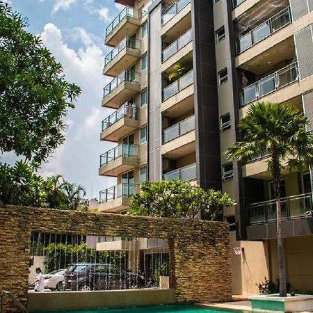 בנגקוק Double Trees Residence מראה חיצוני תמונה