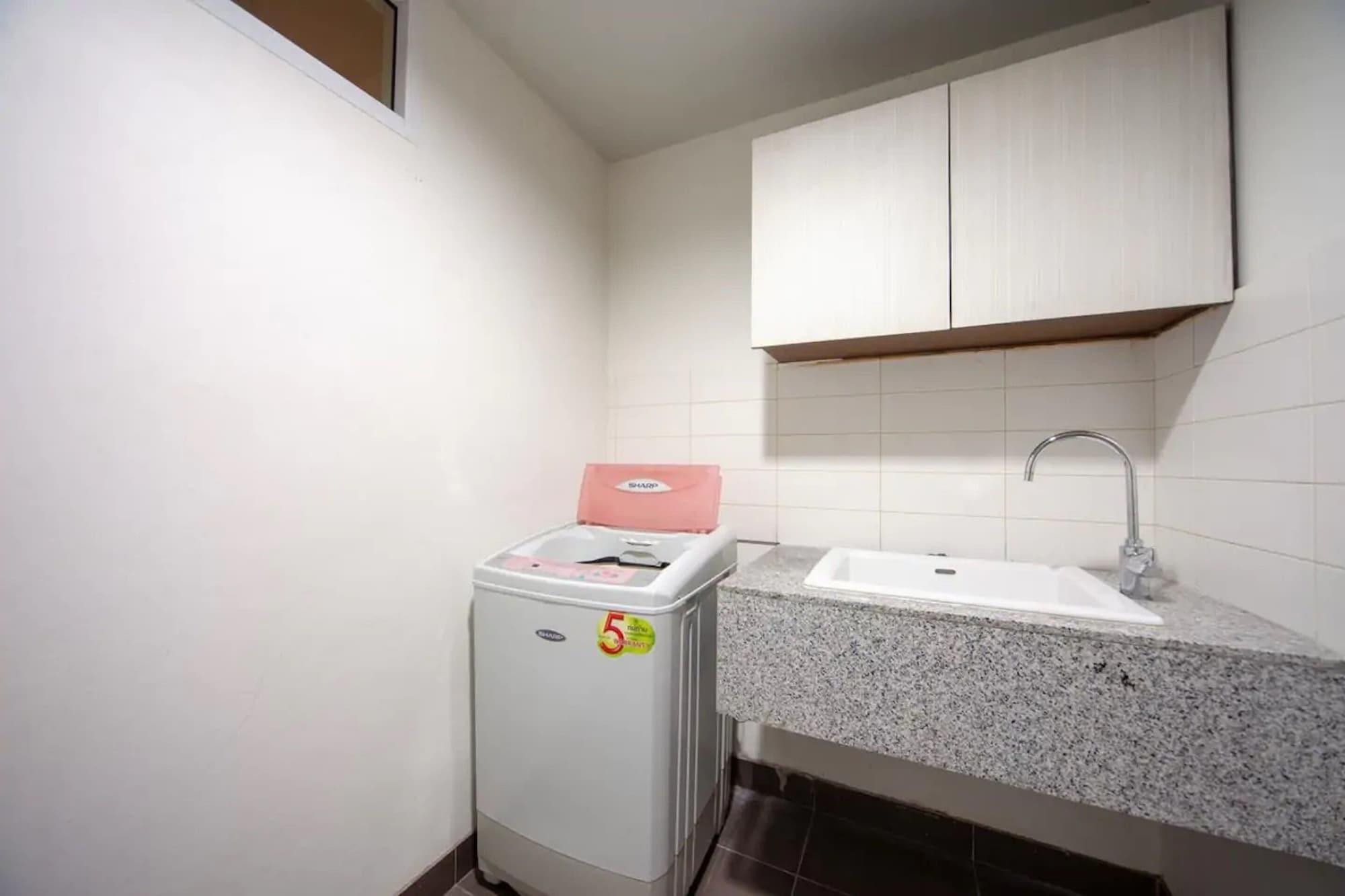 בנגקוק Double Trees Residence מראה חיצוני תמונה