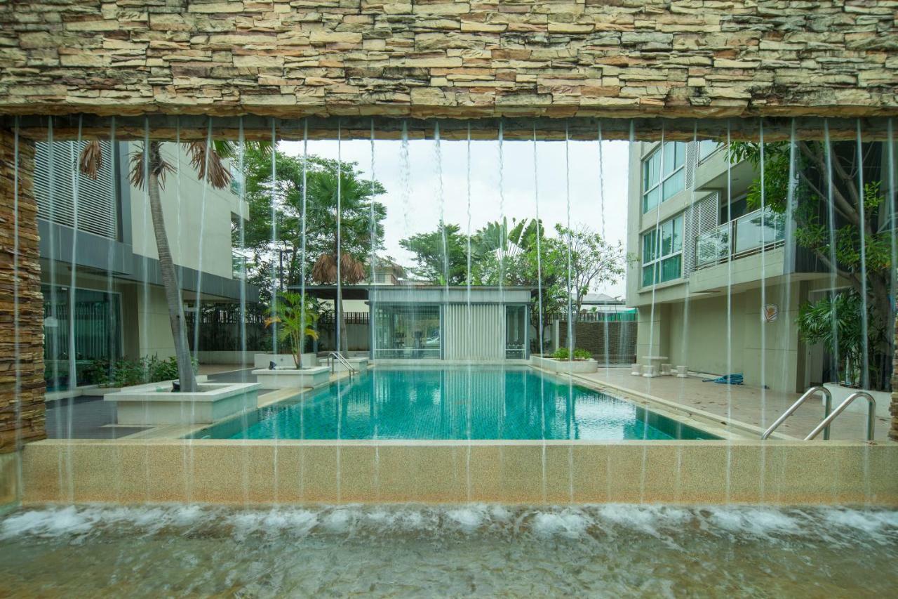 בנגקוק Double Trees Residence מראה חיצוני תמונה